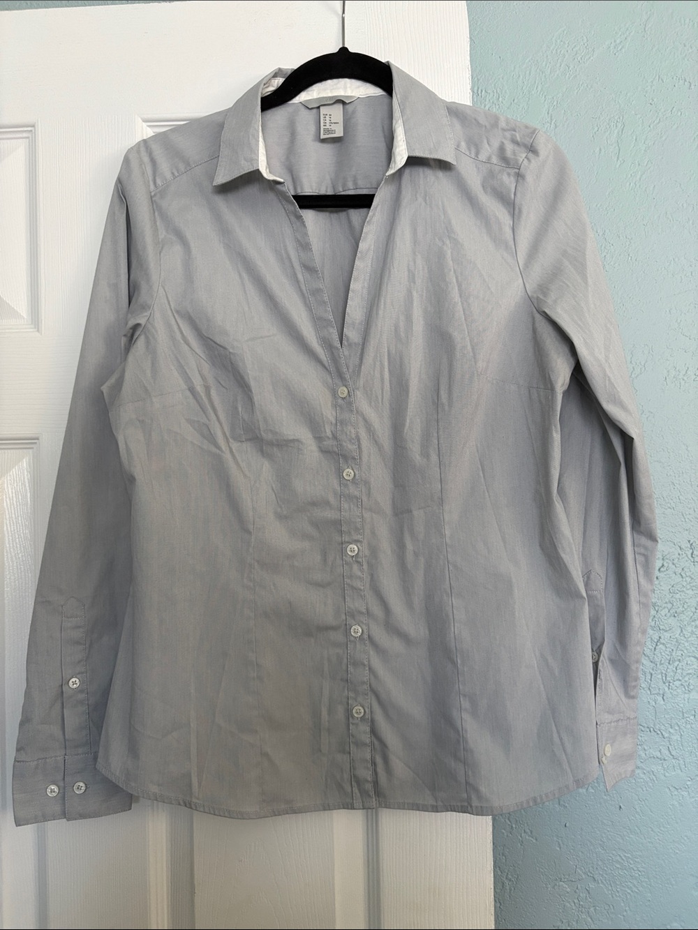 H&M Light Gray Women's Button-Down Shirt